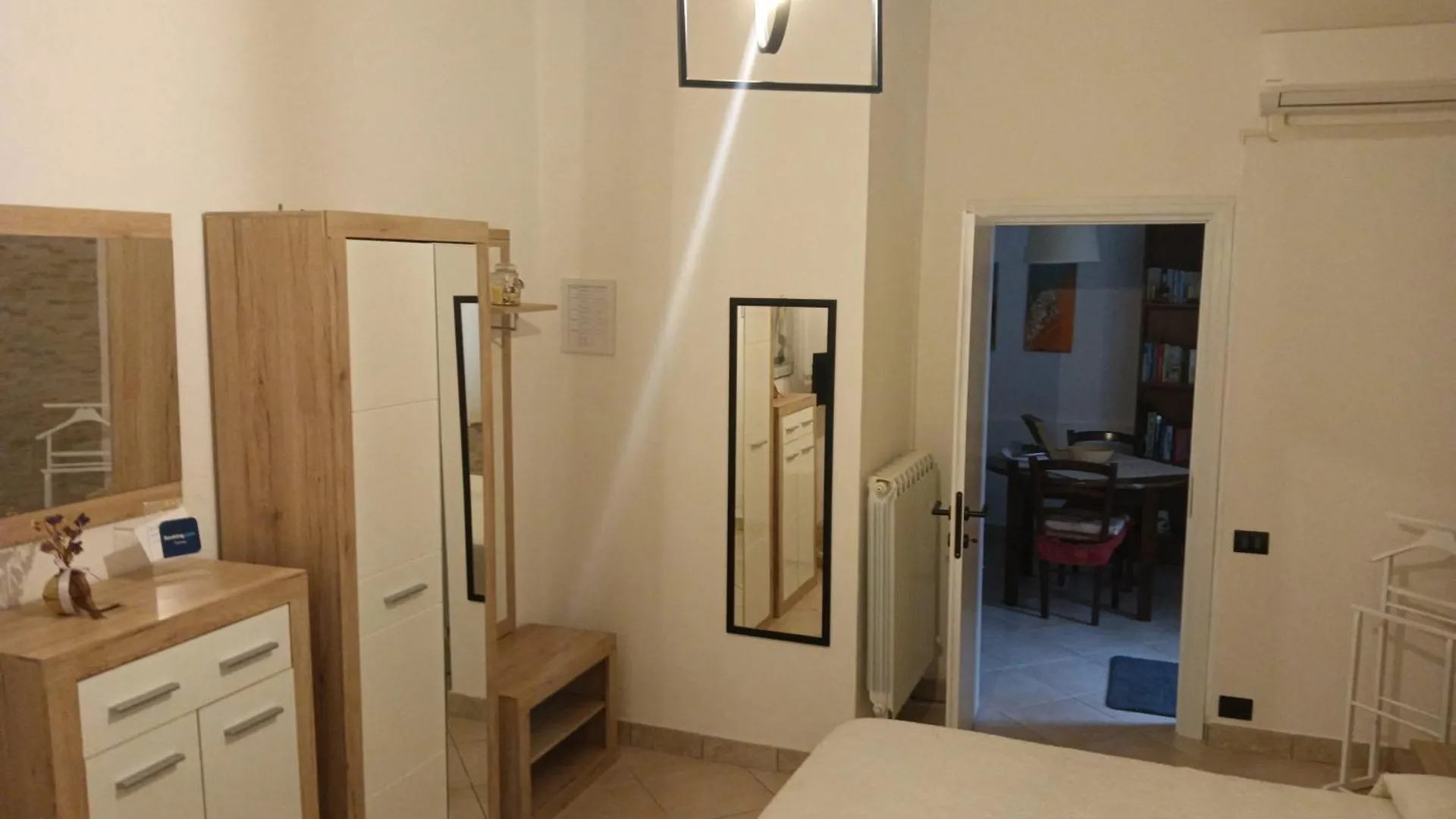 Bed and Breakfast Domos Le Due Tuie à Piscinas Italie