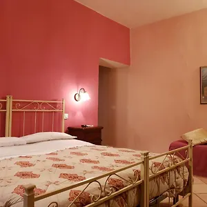 affittacamere-la-torre.it-tuscanyhotel.com/